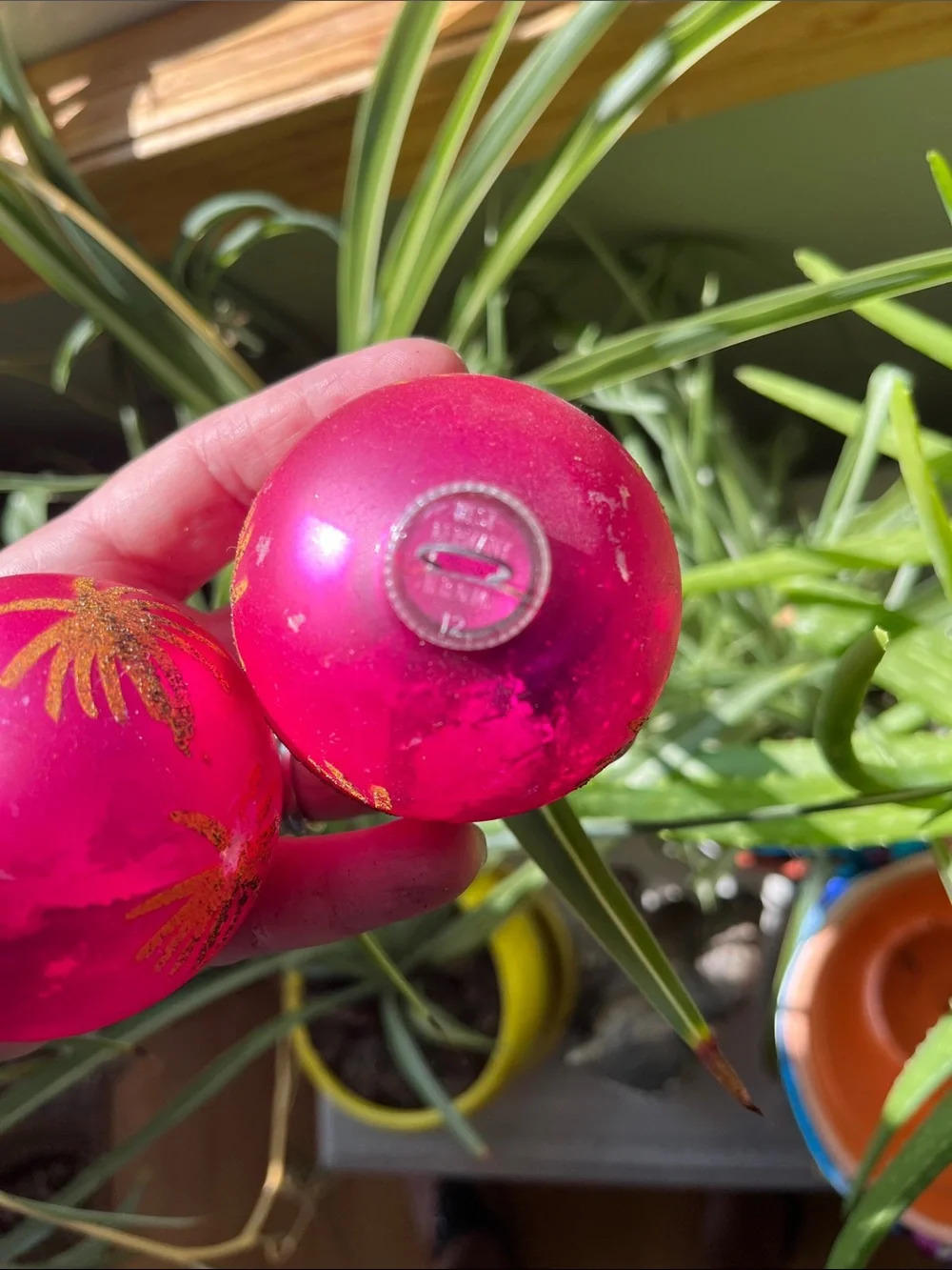 2 Vtg Hot Pink Blown Glass Ornaments Gold Mica Startbursts West Germany *READ*